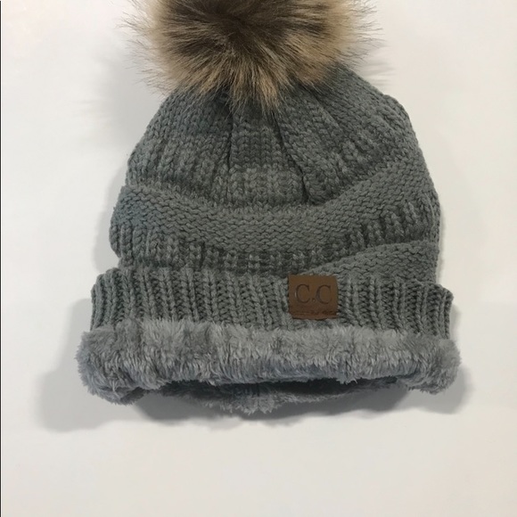 CC POM POM STYLE BEANIE! - Picture 4 of 5